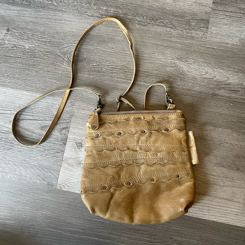 Aunts and Uncles vintage crossbody